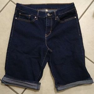 Levi’s Bermuda shorts